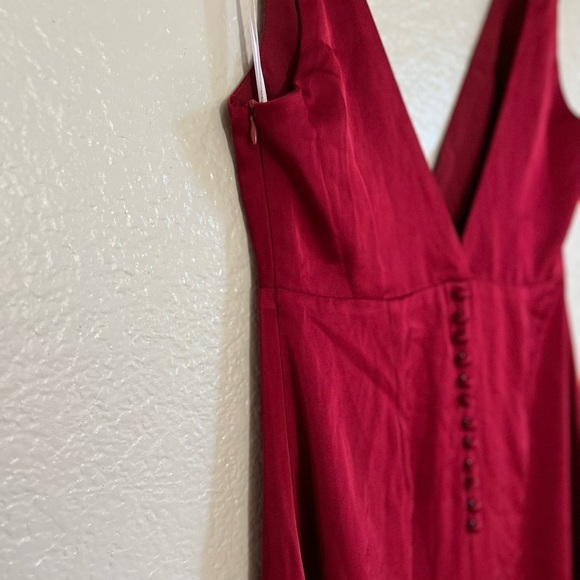 Extravagance Wine Red Satin Button-Back Maxi Dress NWOT Small - Picture 4 of 8